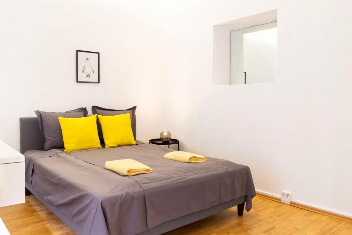 One Bedroom Neukoelln Appartement Berlijn